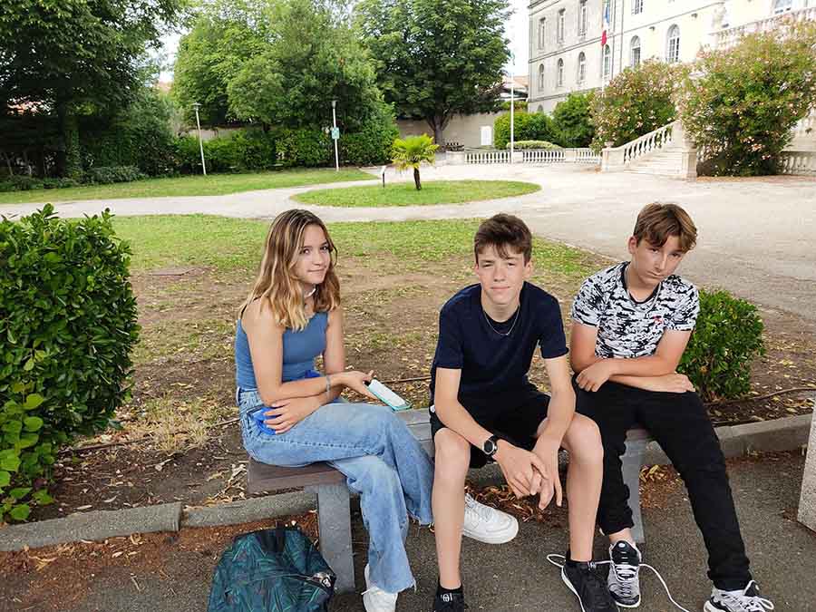 Trois élèves ont vécu une dernière nuit à l’Internat de Fénelon Notre-Dame avant leur dernière journée au Collège de La Rochelle.