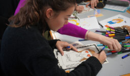 Un atelier manga avec Franck Bascou a été proposé aux élèves de l’ARE Plaisir en Littérature, dans le CDI 4e/3e du Collège Fénelon Notre-Dame de La Rochelle.