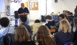 Les élèves de 3e Prépa-Métiers, de CAP AEPE, 2nde Professionnelle, 2nde Générale et Technologique des Lycées Fénelon Notre-Dame de La Rochelle ont participé à un forum de lutte contre le harcèlement scolaire.