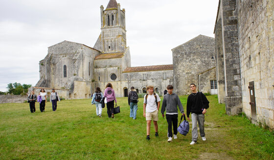 Journée d'intégration à l'abbaye de Sablonceaux pour les élèves de 2nde du Lycée professionnel, de l'UFA, du Lycée général et technologique Fénelon Notre-Dame de La Rochelle.