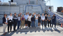 Première sortie pour la promotion 2024-25 de la Classe Défense du Lycée général et technologique Fénelon Notre-Dame de La Rochelle : un chasseur de Mines de la Marine Nationale, l'Andromède.